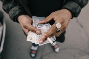 快速借钱马上到账小额,带你了解十款那个借款软件比较容易下款